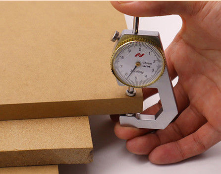 18mm Melamina Prelaminato Mdf Hdf Board Fibre Board per resistenza all'umidità e E2 Colla