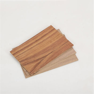 Carta di melamina professionale con facciata bianca in legno, colore grano Mdf